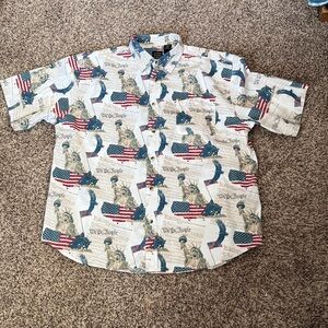 Cotton Traders Sport, Short Sleeve, One Frint Pocket, Button Down Shirt. XL